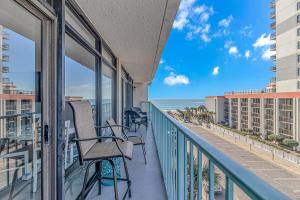 Oceanview! Spacious 2 Bedroom Condo - Sand Dunes 2451