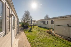 Charming Coastal Holiday Home