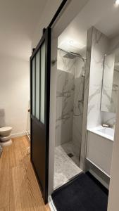 Apartment with exclusive terrace - Le Marais