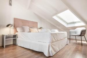 Infinitely Pink Suite Picasso-Inspired REMS