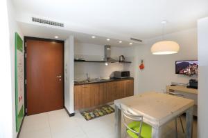 Lago & Monte Varese Apartments near Hospital and University img13