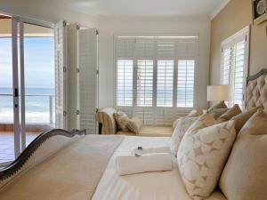 Pebble Beach Seafront Condo