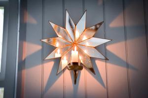 The Tabernacle, Design-led Converted Chapel with Hot Tub, Highland Perthshire