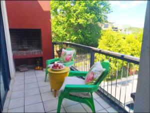 27 Oyster Walk Apartment