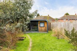 3Bed Semi in Leamington Spa - Pass the Keys