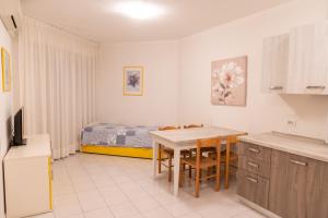 Appartamento Vista Mare con Piscina Lignano Sabbiadoro MV10