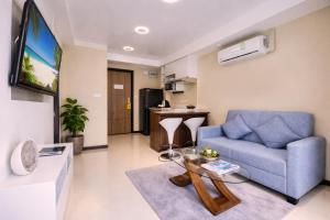 1 BR Apt MBC 2510 - Pool and Gym near Airport