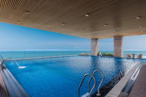 Rosamia Da Nang Hotel - My Khe Beachfront Luxury
