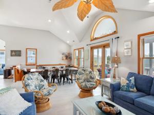 1618 - Sullys Shore Thing