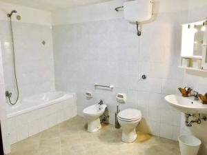 Stromae Central Apartment Cefalu 1 Minute Duomo Beach 3 Bedrooms 8 Guests Free WiFi