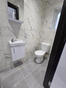 1066 Apart Hotel Hastings - Single Room with en-suite