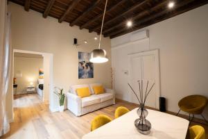 Prefetti Suites Patheon