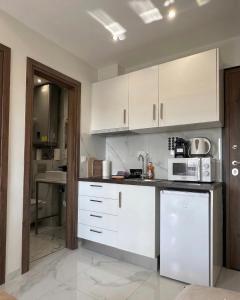 OLYMPIADA GIRNI Suites