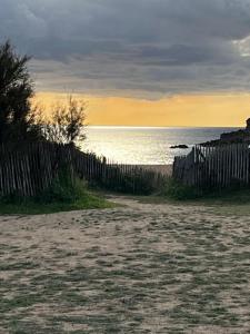 Ty Salé, sea view and relaxation! GR34, Beaches 2-4 people