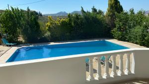 Villa Georgia With Pool