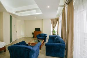 The Manhattan - Spacious Apartment near Truc Bach & West Lake