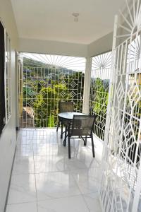 Comfy Seaview 1 Bedroom Apartment