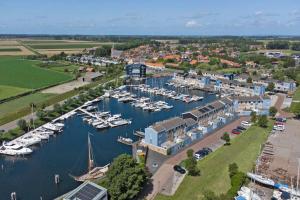 Holiday home by the water in Kortgene - Loswal 19