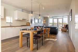 Holiday home by the water in Kortgene - Loswal 19