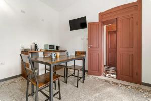 Luxar Suites & Apartments img97