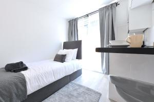 Stylish Studios by Luxestays Fulham
