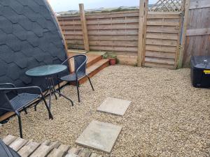 Glamping Pod with Wood Fired Hot Tub