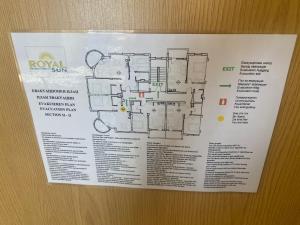 Bright, Central, 1-Bed Apartment with Pool View