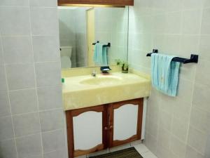 BeachHead Property, 1 Max Plaza Building, Royal Road, Pereybere, Mauritius,