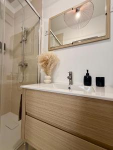 Lecrin Clemenceau - Clim, Wifi & Terrasse