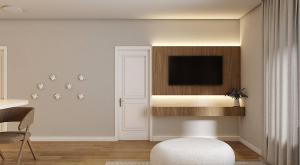 Mickey Unit 6 Guests Free Shuttle Parking