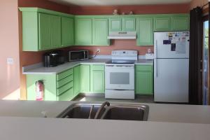 7838 - Wilder View