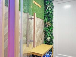 Vitamin Sea Residency