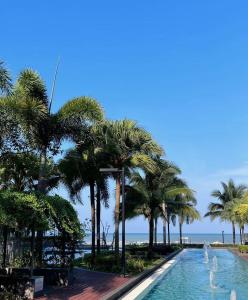 Sky-High Seaview Apartment - Timur Bay Kuantan
