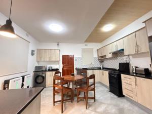 Samash village 3 bedroom emerald