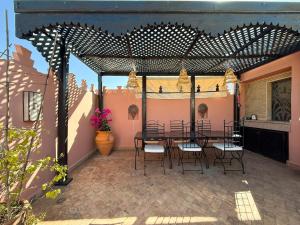 RIAD ABDA - PRIVATIF - Piscine Chauffée au Cœur de la Médina - KASBAH