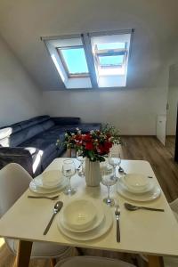 Esther Line Apartments-Near Iulius Mall, Self Check-in,Free Private Parking subject to availability
