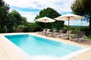 Can Montal Apartmento con piscina