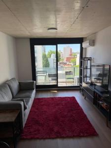 Moderno 2 dormitorios a pasos de MVD Shopping- WTC