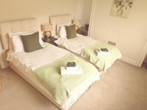 Garden Apartment, Central Harrogate with parking