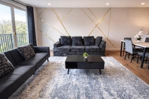 Designer UAB Condo King Bed Balcony View