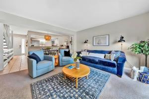 Lakefront Moneta Home with Kayaks and Dock