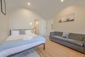 Stunning Back Bay Studio Apartment