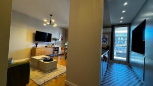 Bagry Lake Grand Terrace AC & Free Parking