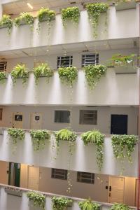 Apt Downtown Rio, Subway, Lapa, Beaches and Consulate, 630