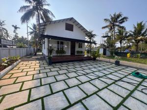 River Breeze Cherai