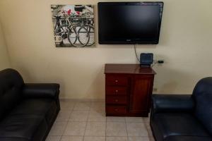 Casa c Churrasqueira perto da Praia do Pereque Acu