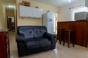 Casa c Churrasqueira perto da Praia do Pereque Acu