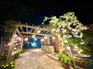 Luxury Private Wood & Stone Bungalow Phu Quoc
