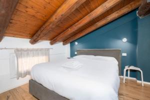 Appartamento Elegante con 2 Camere nel Centro Storico di Bologna