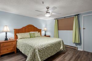 Snowshoe Ski-InSki-Out Steps to Ballhooter Lift Mountain Lodge Condo